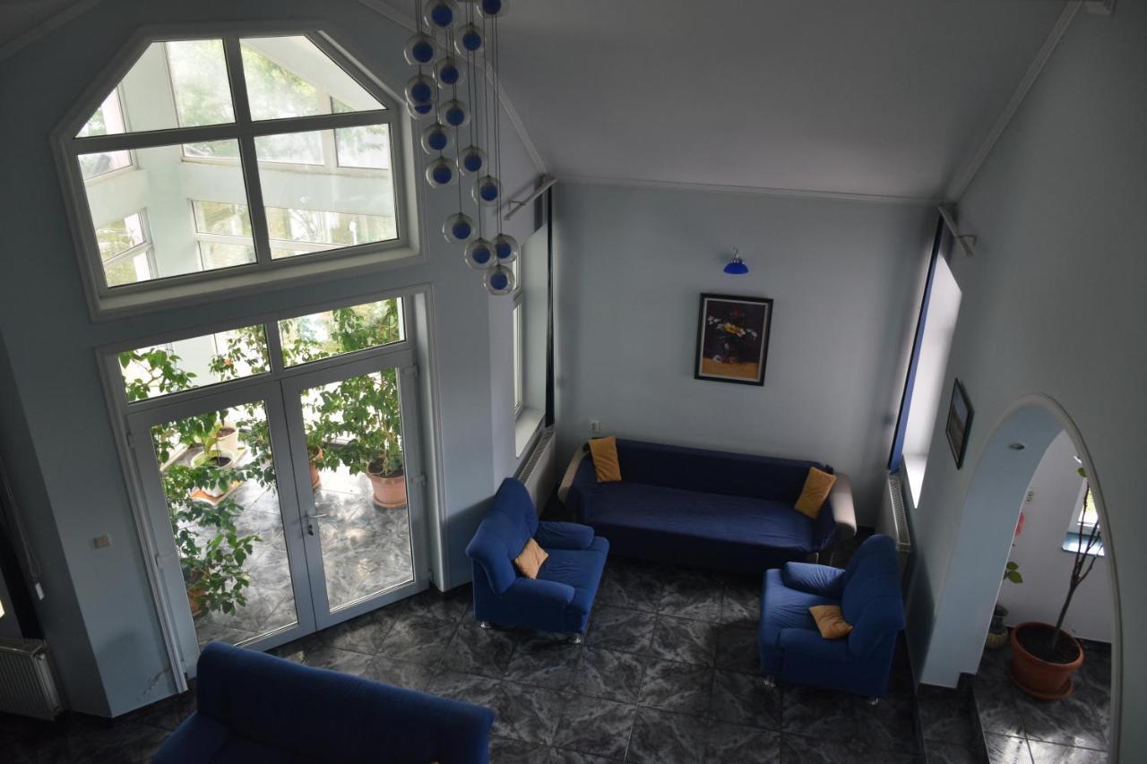 Vila Angela Felix Hotel Sinmartin  Luaran gambar